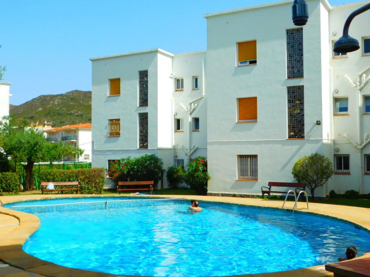 Gmid Immo Apartamento Mas Oliva Roses Ngoại thất bức ảnh